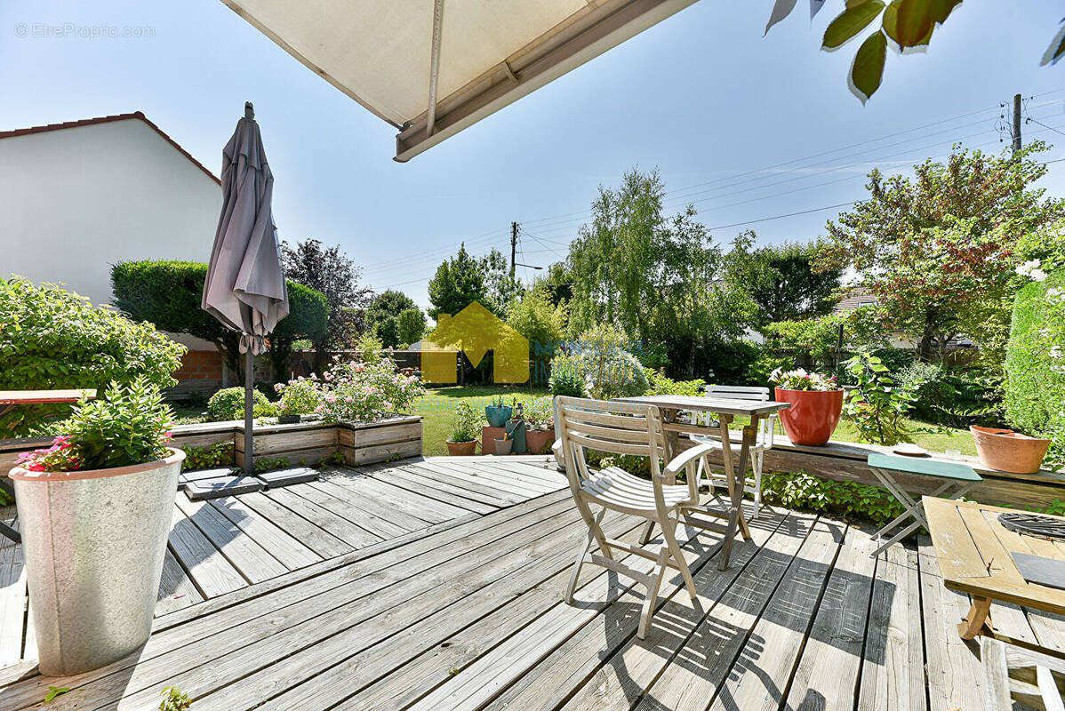 Maison à VIRY-CHATILLON