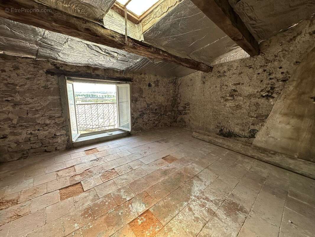 Maison à CAUNES-MINERVOIS
