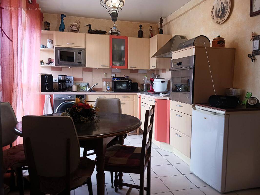 Appartement à LONS-LE-SAUNIER