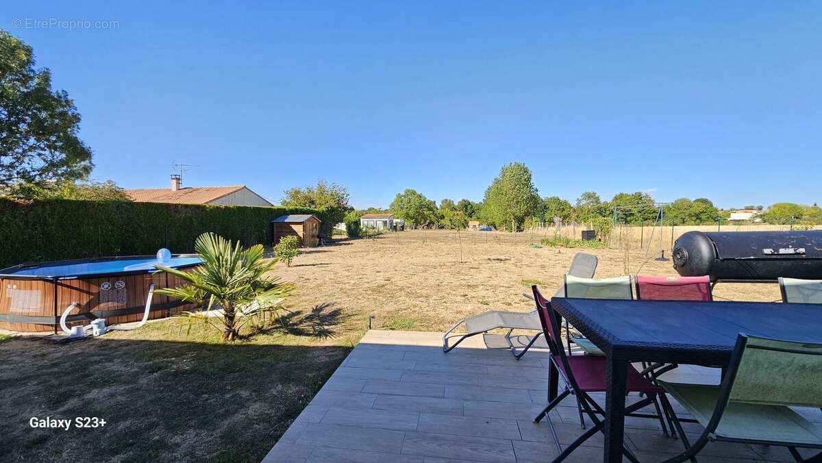 Maison 85 m² à Vallans  - photo 8