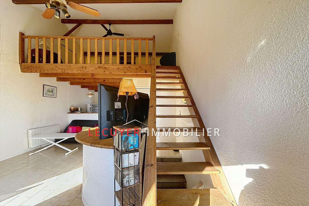 Appartement à VALLAURIS