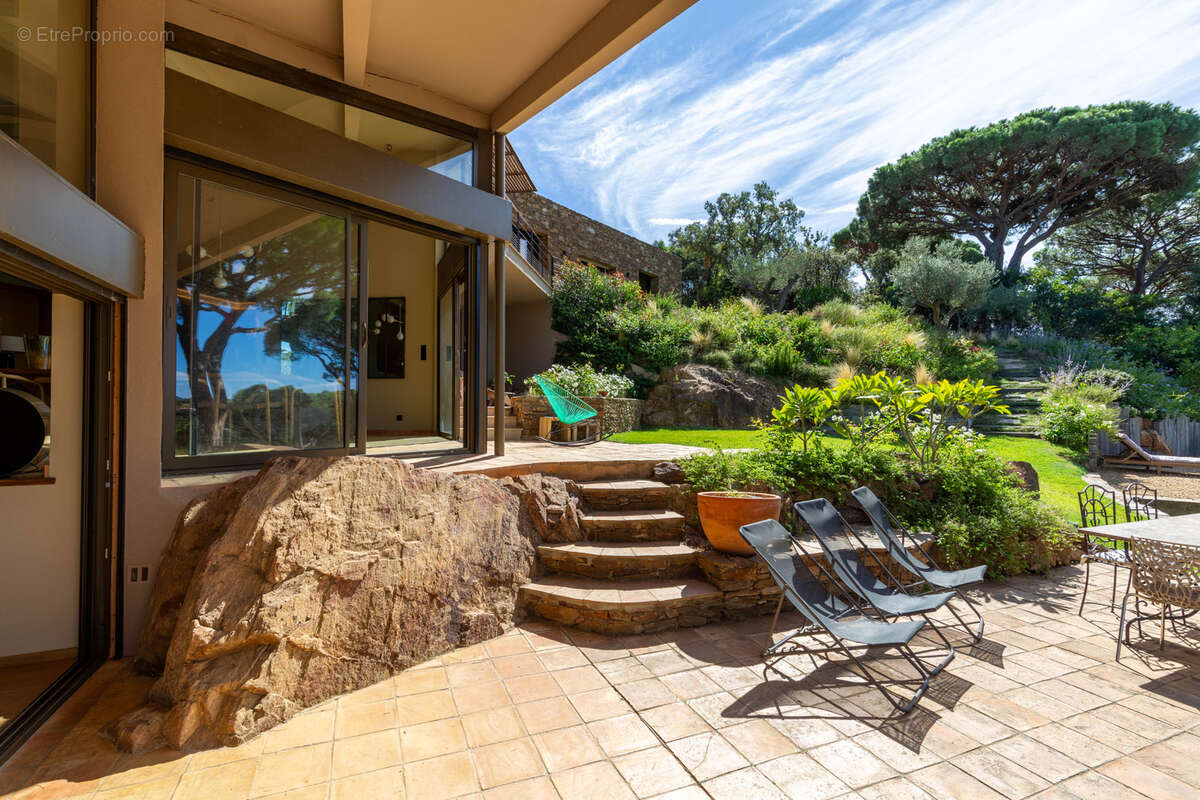 Maison à LA CROIX-VALMER