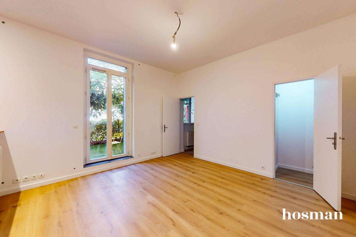 Appartement à PARIS-19E