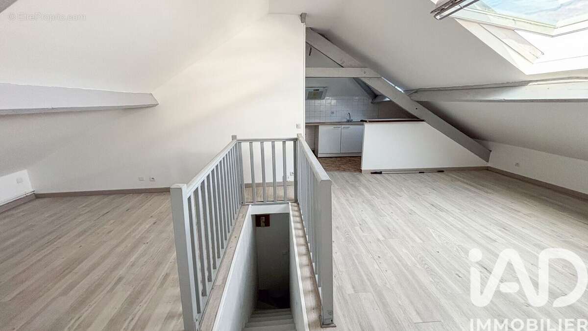 Photo 8 - Appartement à VILLEMOMBLE