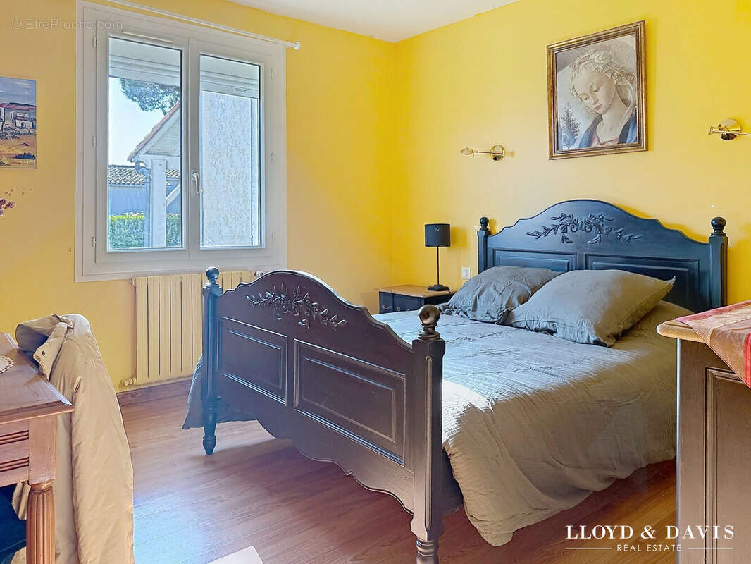 Maison à MESCHERS-SUR-GIRONDE