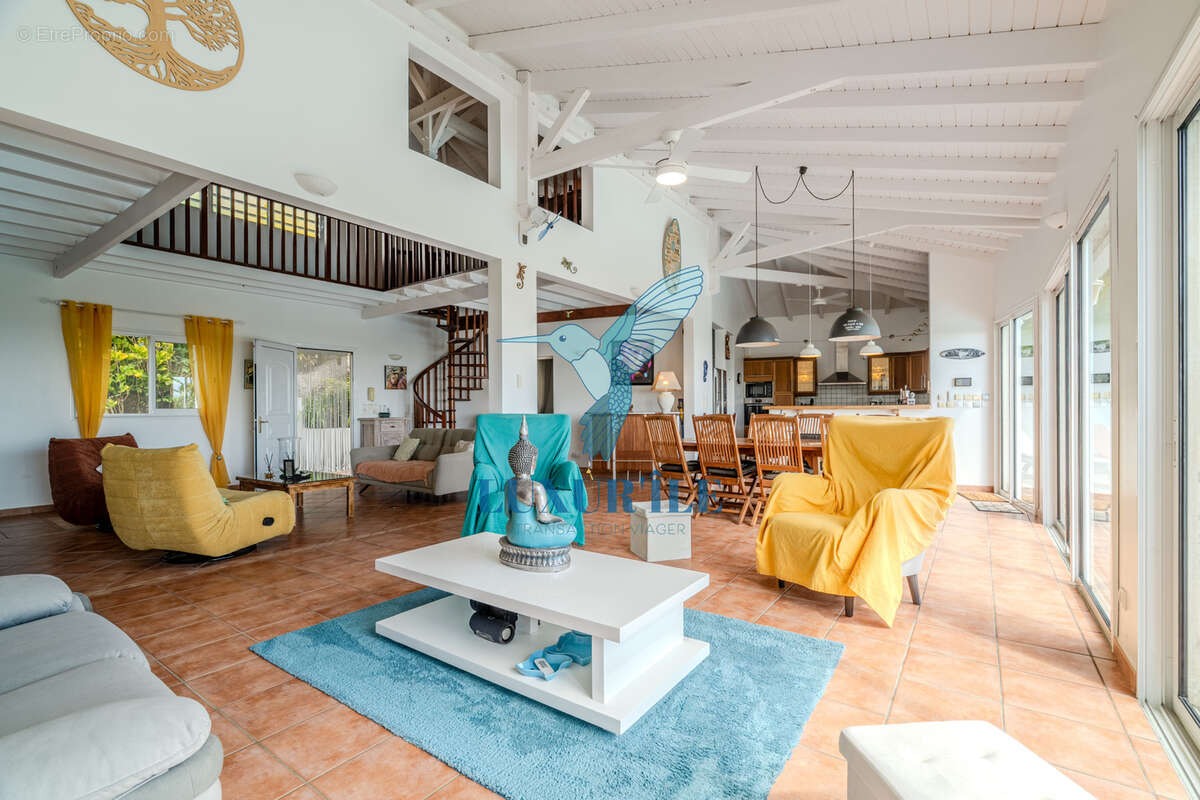 Maison à CAPESTERRE-BELLE-EAU