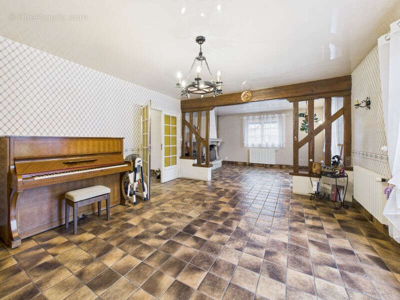 Maison à NOGENT-LE-ROI