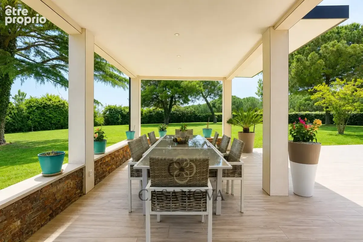 Propriété de 351 m² avec piscine et terrain de 7 310 m² aux portes de Montpellier - photo 20