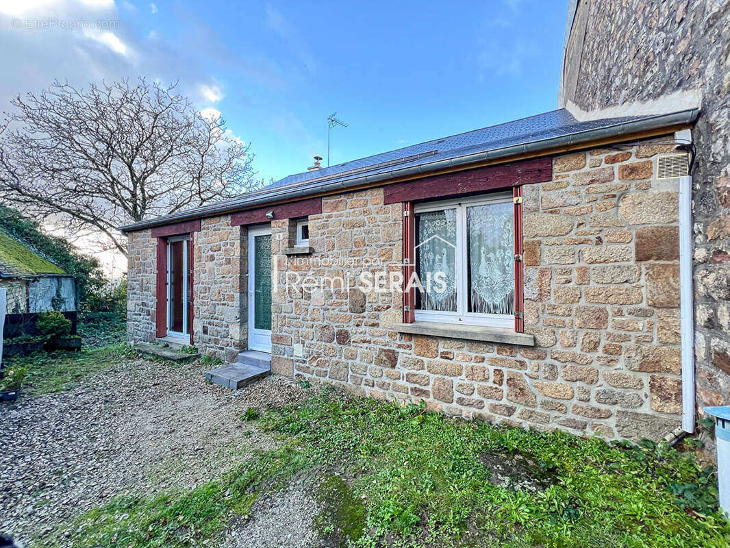 Maison à LA FERRIERE-AUX-ETANGS