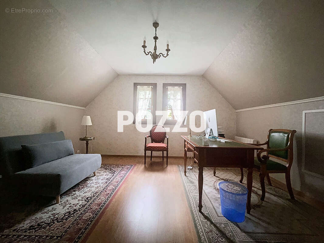 LA RIVIERE SAINT SAUVEUR : maison T6 (111 m²) à vendre - photo 14