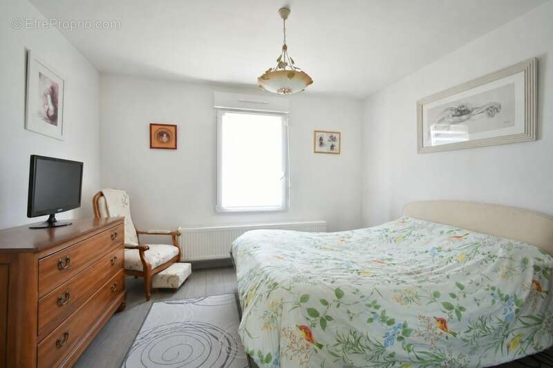 Maison à vendre 5 pièces TOURS SUR MARNE (51) - photo 8