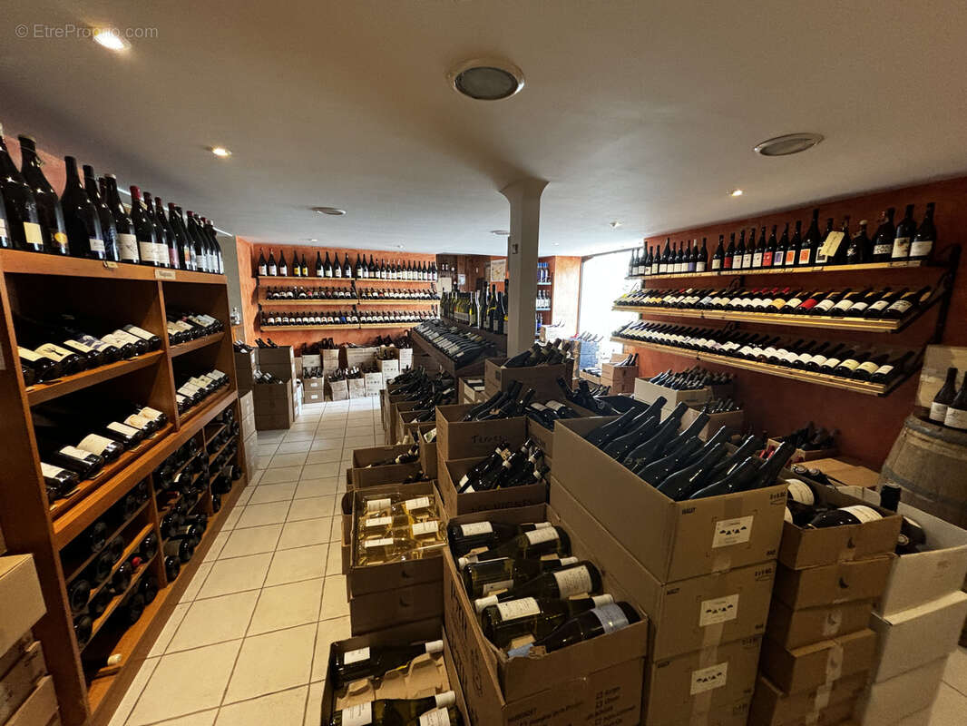 Murs commerciauix ou professionnels a vendre angers - photo 2