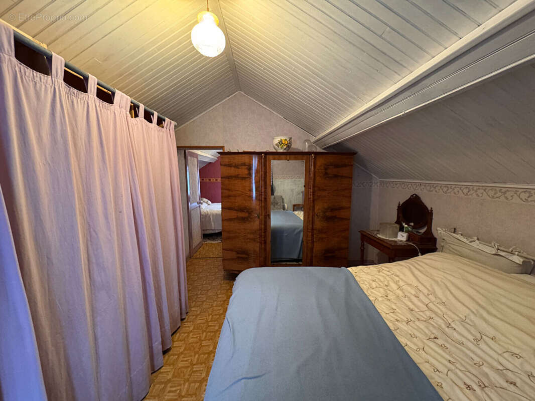 Maison à LE CREUSOT