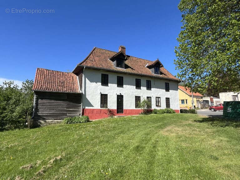 Maison à EMBRY