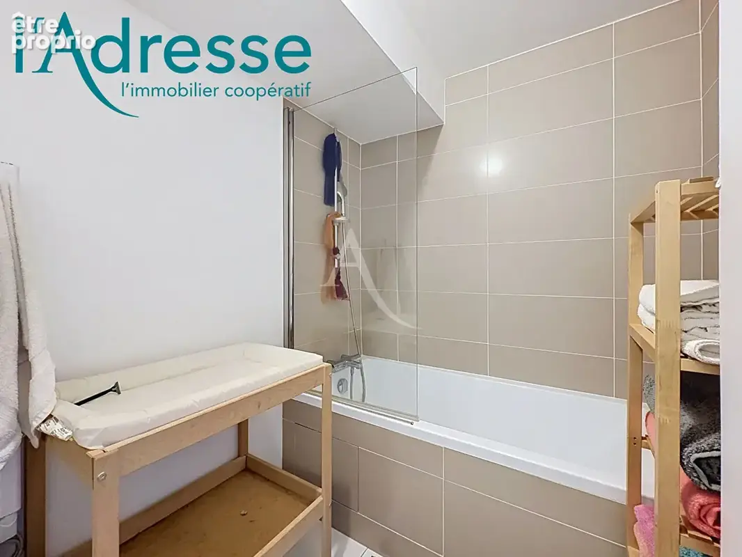 Appartement Noisy Le Grand 3 pièce(s) 62 m2 - photo 8