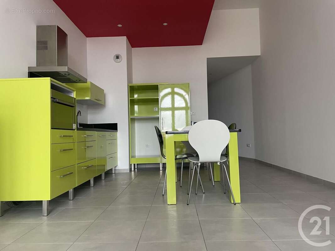 Appartement à MOULINS