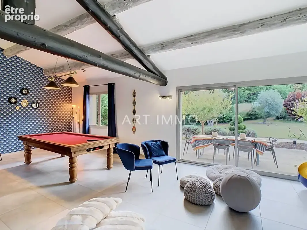 Propriete a maubec  villa de standing avec piscine et gîte indépendant - photo 7