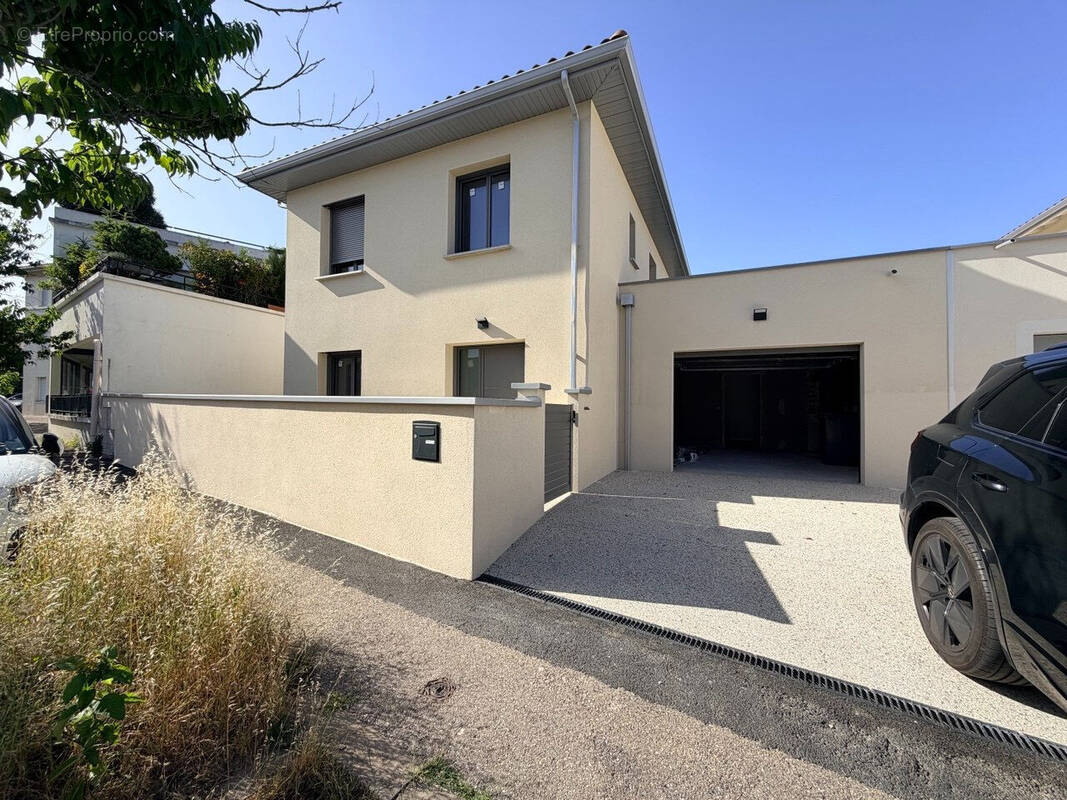 Photo 1 - Maison à SOLAIZE
