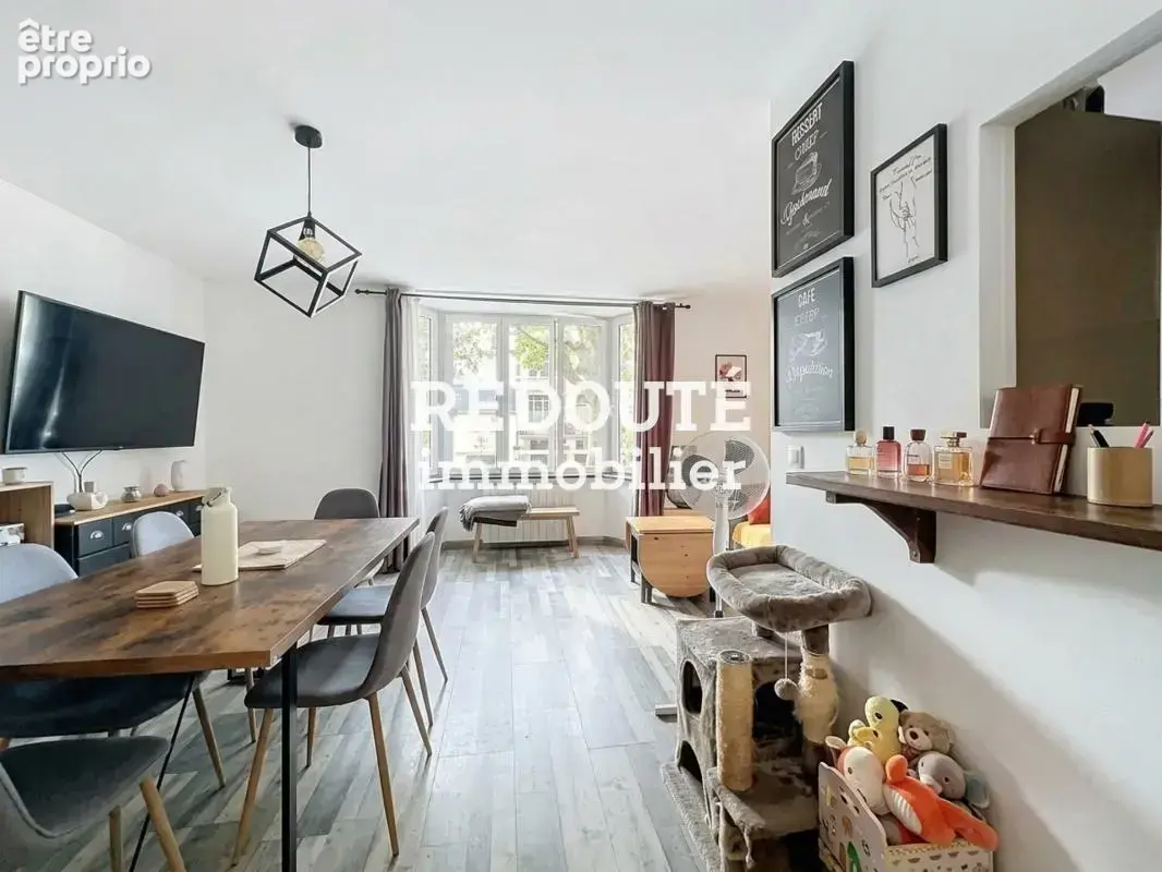 Hyper centre ville Epernay - Appartement duplex de type 4 - photo 3