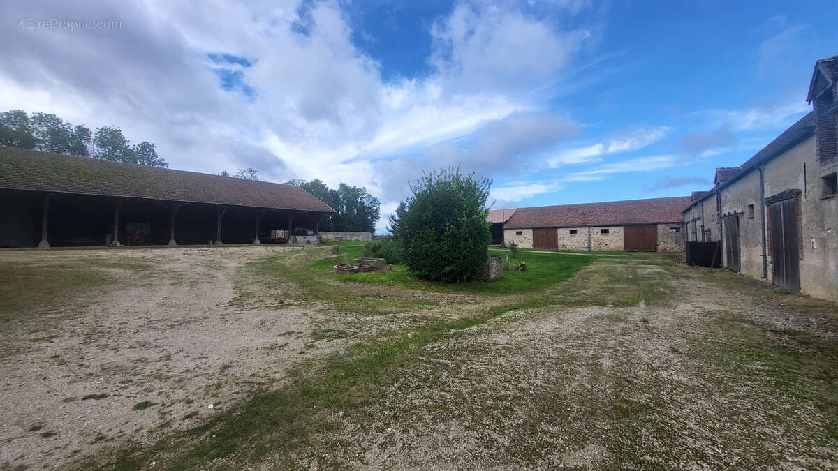 Maison à BRAY-SUR-SEINE