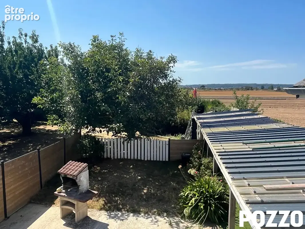 À vendre Maison en pierre rénovée, à Réville (50760). - photo 8