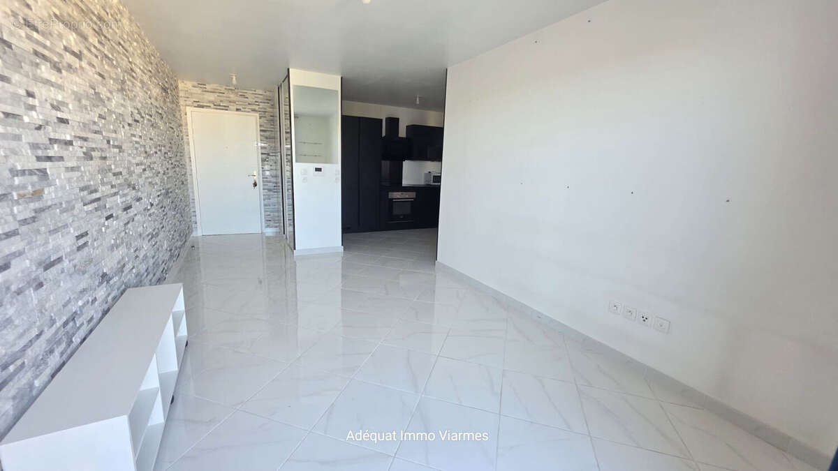 Appartement à ASNIERES-SUR-OISE