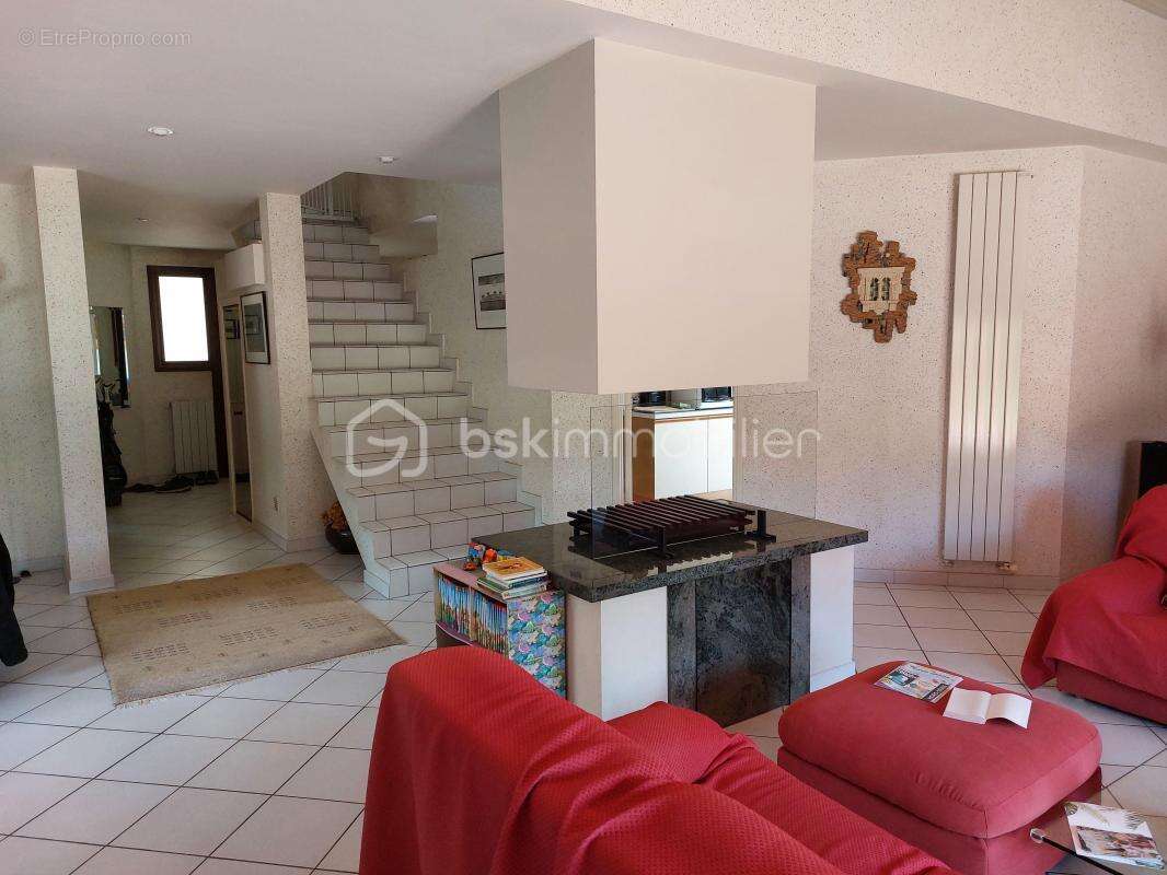 Maison à VILLENEUVE-TOLOSANE