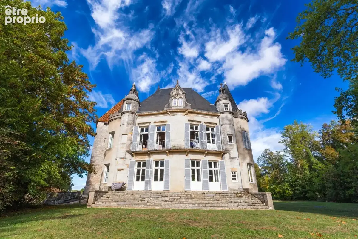 Appartement à BEIRE-LE-CHATEL