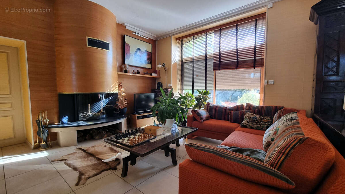 Maison à BIZANOS