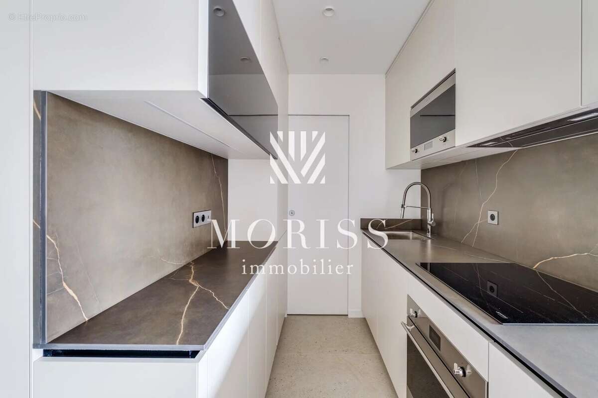 Appartement à PARIS-9E