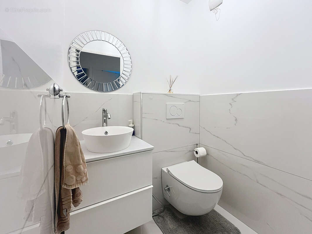 Appartement à SAINT-FONS