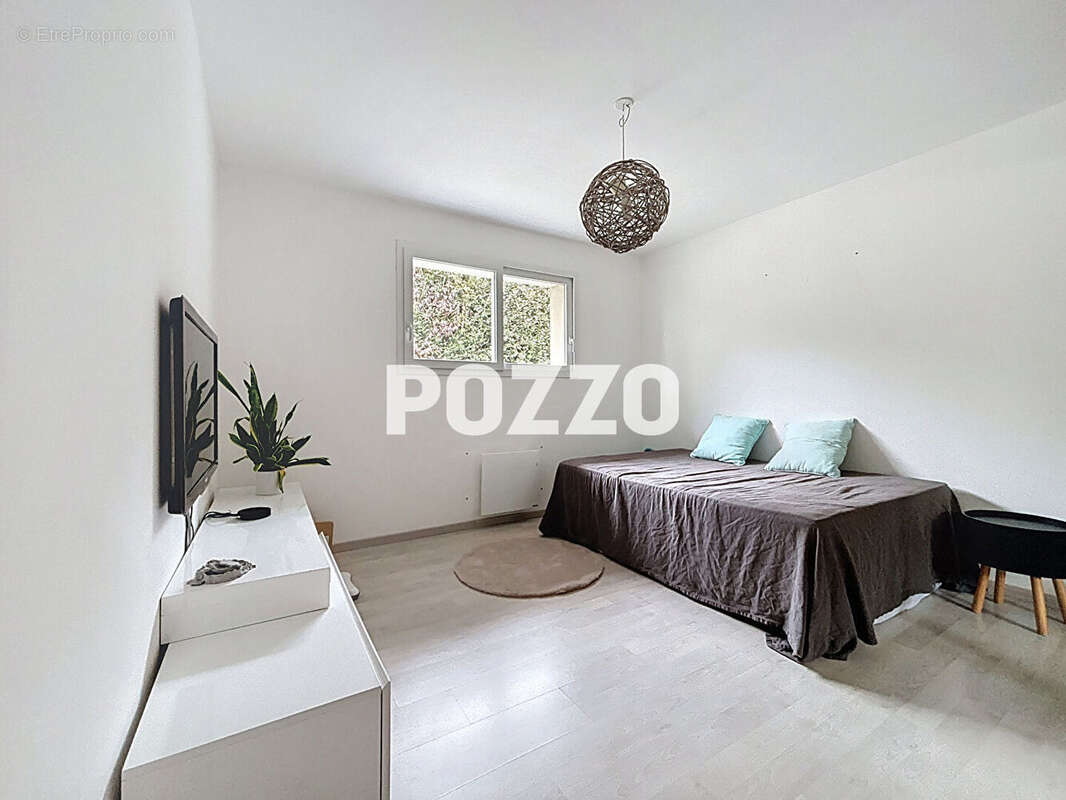 Maison à LE MESNIL-OZENNE