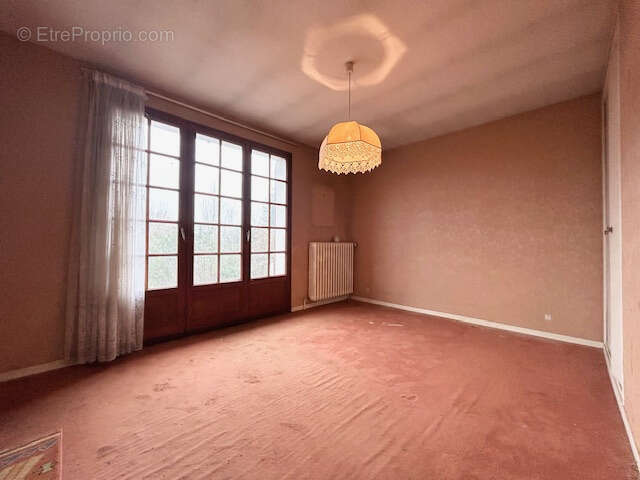 Maison à MONTLHERY