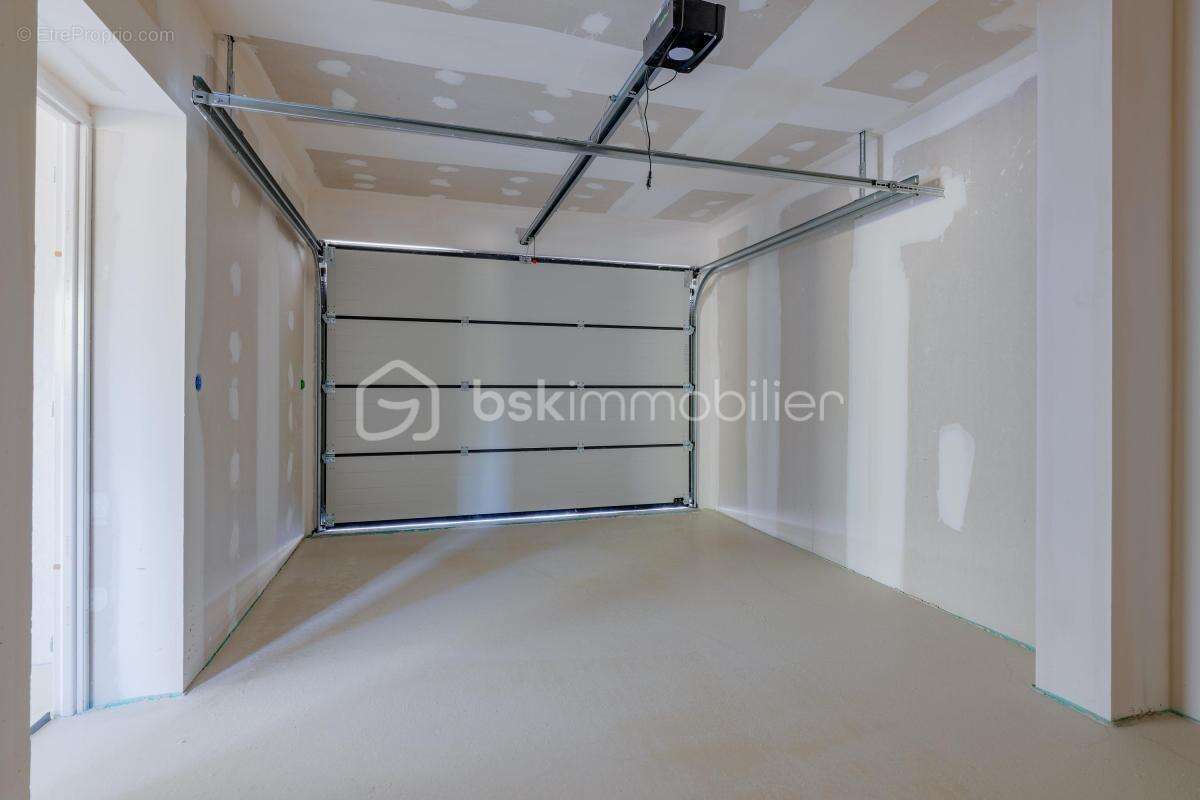Maison contemporaine neuve de 123 m² - photo 8