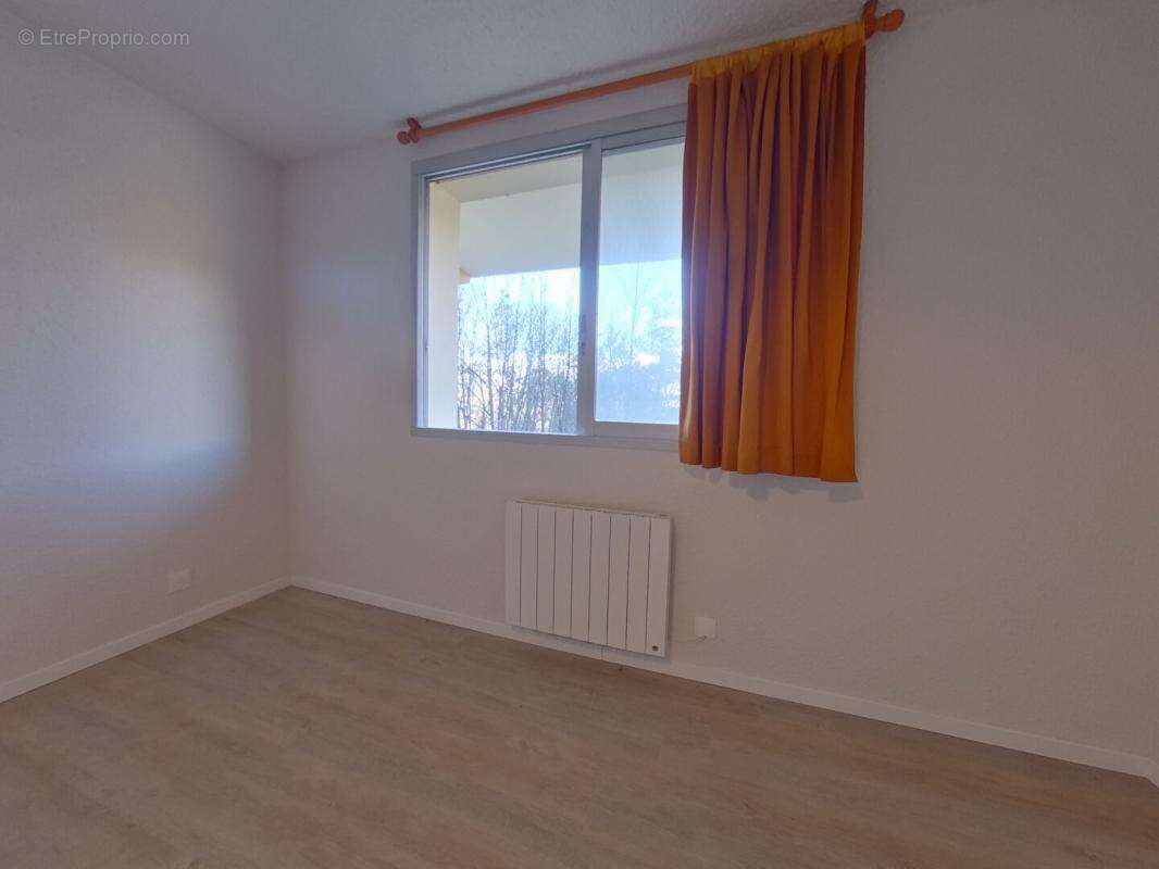 Appartement à LES THUILES