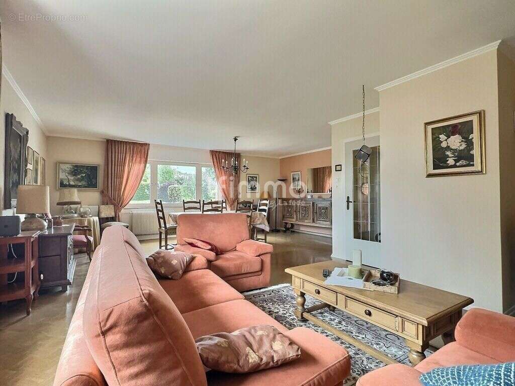 Maison 207 m2 avec logement indépendant en Rdc - photo 5