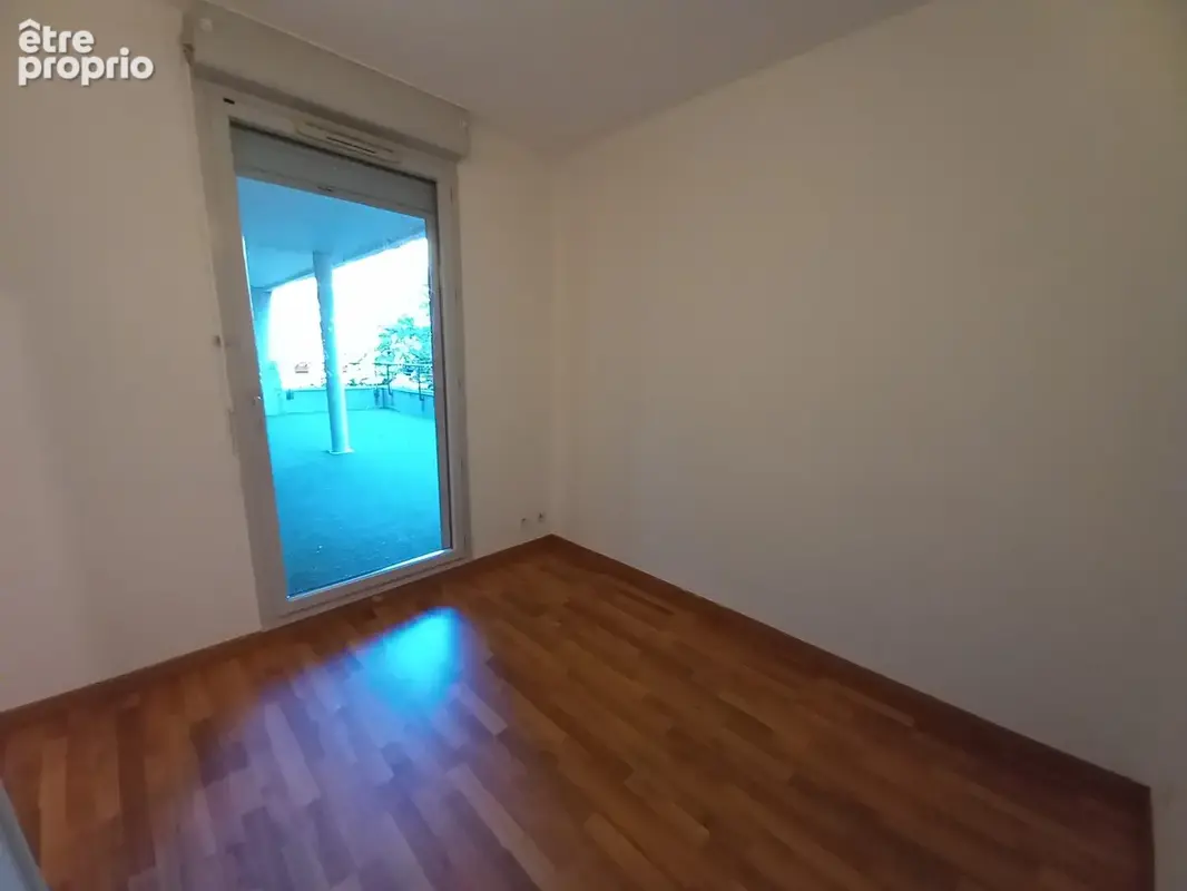 Appartement 4 pièces 86 m² à vendre à Toulouse (31200) - photo 9