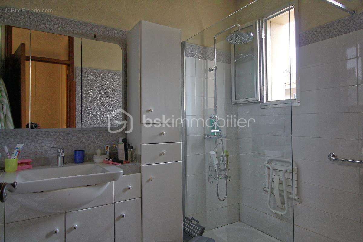 Villa en R+1 de 222 m² - photo 15