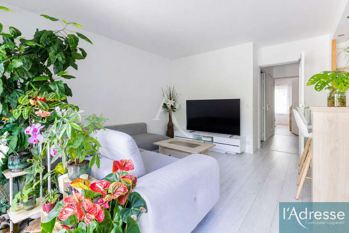 Appartement à LES ULIS