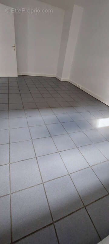 Commerce à COMPIEGNE