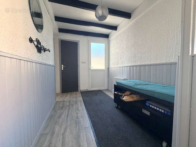 Murs commerciaux /professionnels et appartement - photo 15