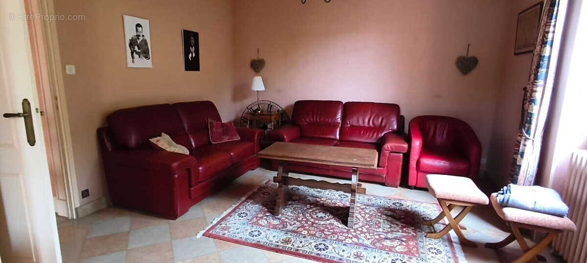 Maison à VERDUN-SUR-LE-DOUBS