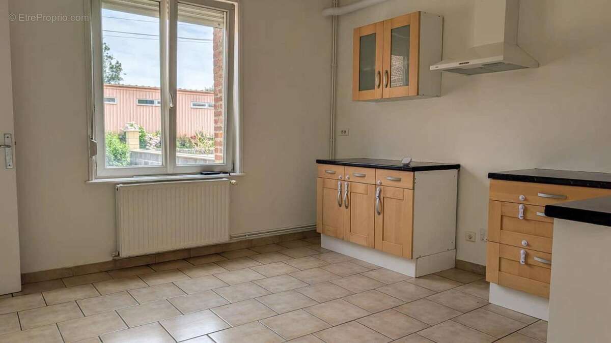 Maison Semi individuelle 3 chambres et jardin - photo 5