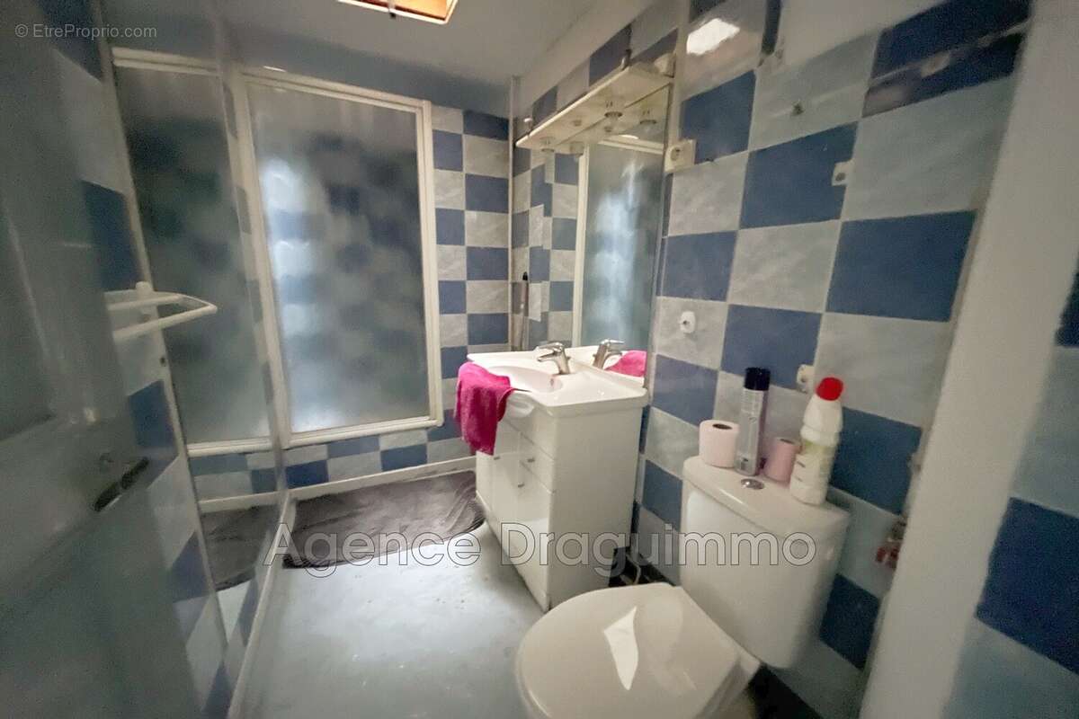 Appartement à DRAGUIGNAN