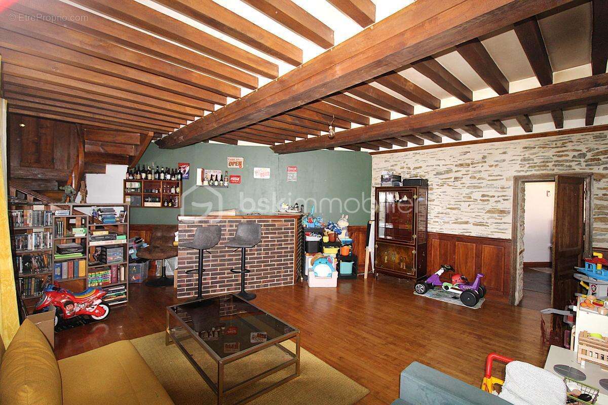 Maison à LE MOLAY-LITTRY