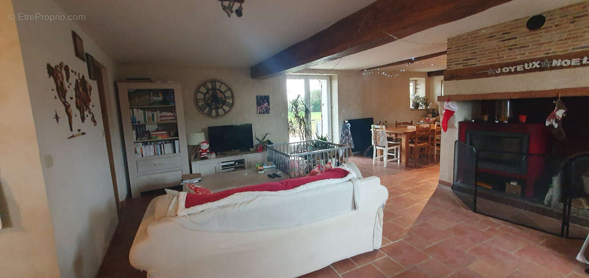 Maison à FRESNAY-LE-GILMERT