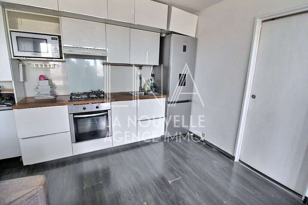 LNA, la nouvelle agence à le plaisir de vous présenter ce charmant T3 ( 2 vraies chalbres) avec vue - photo 6