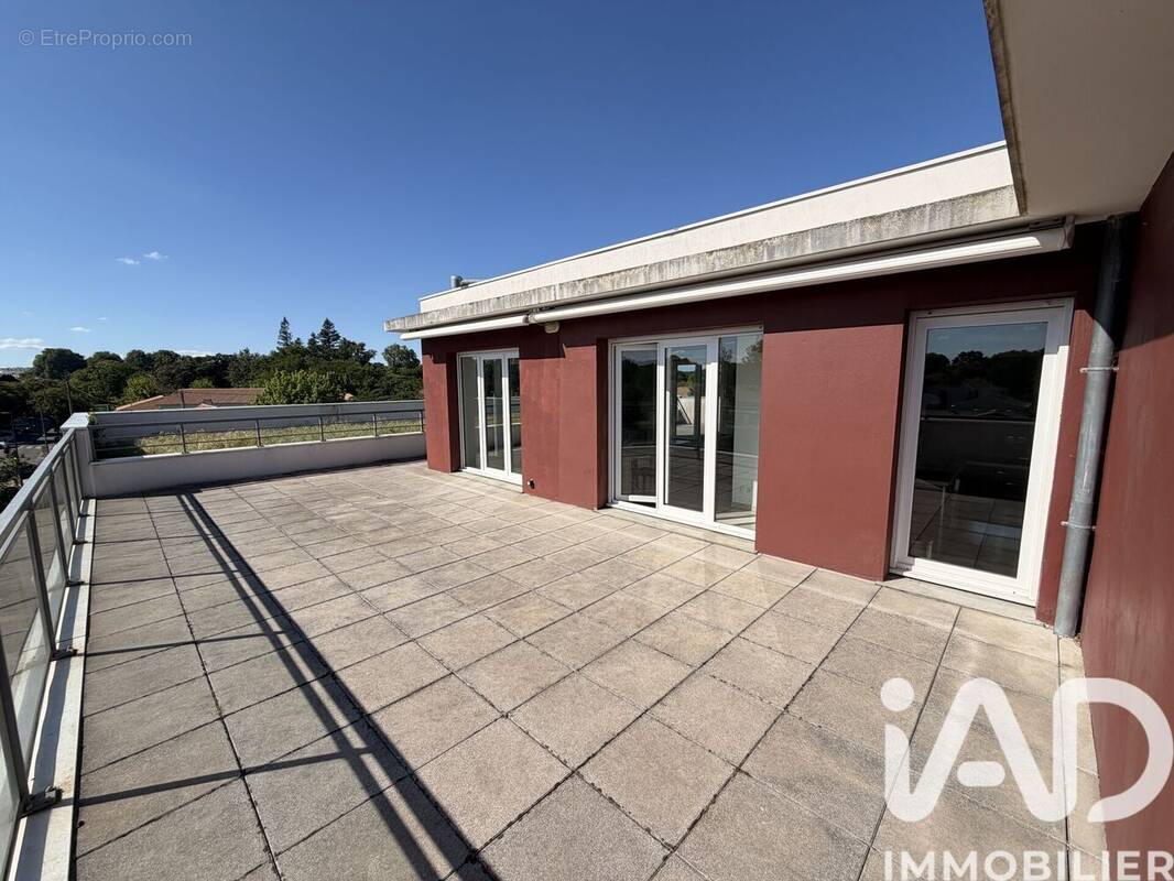 Photo 1 - Appartement à SAINT-MEDARD-EN-JALLES