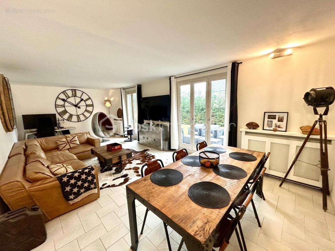 Maison à LONGJUMEAU