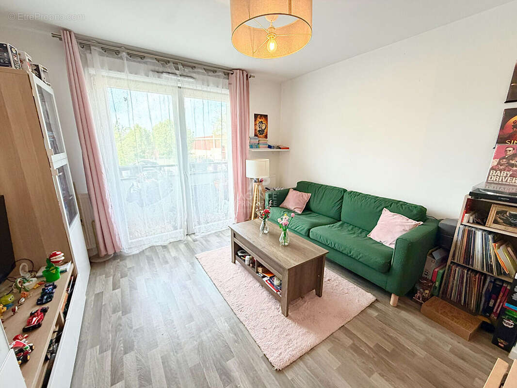 Appartement à COURDIMANCHE